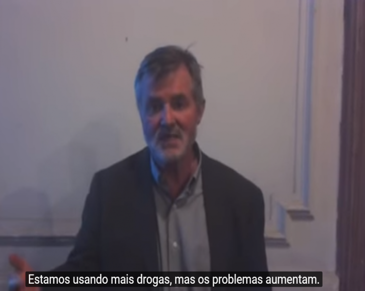 robert whitaker_video