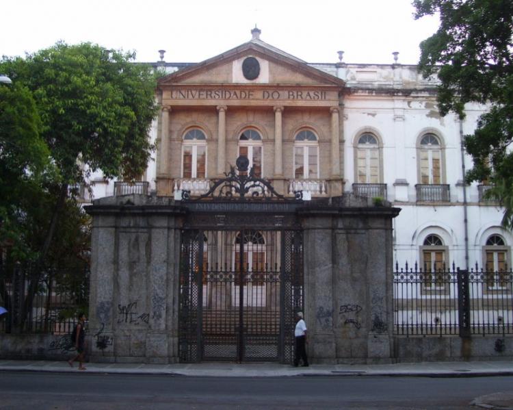 Universidade do Brasil