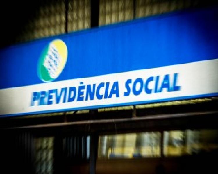 brasil-inss-previdencia-social-20181011-0002-320x213